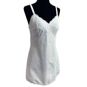 Vintage white body con mini slip